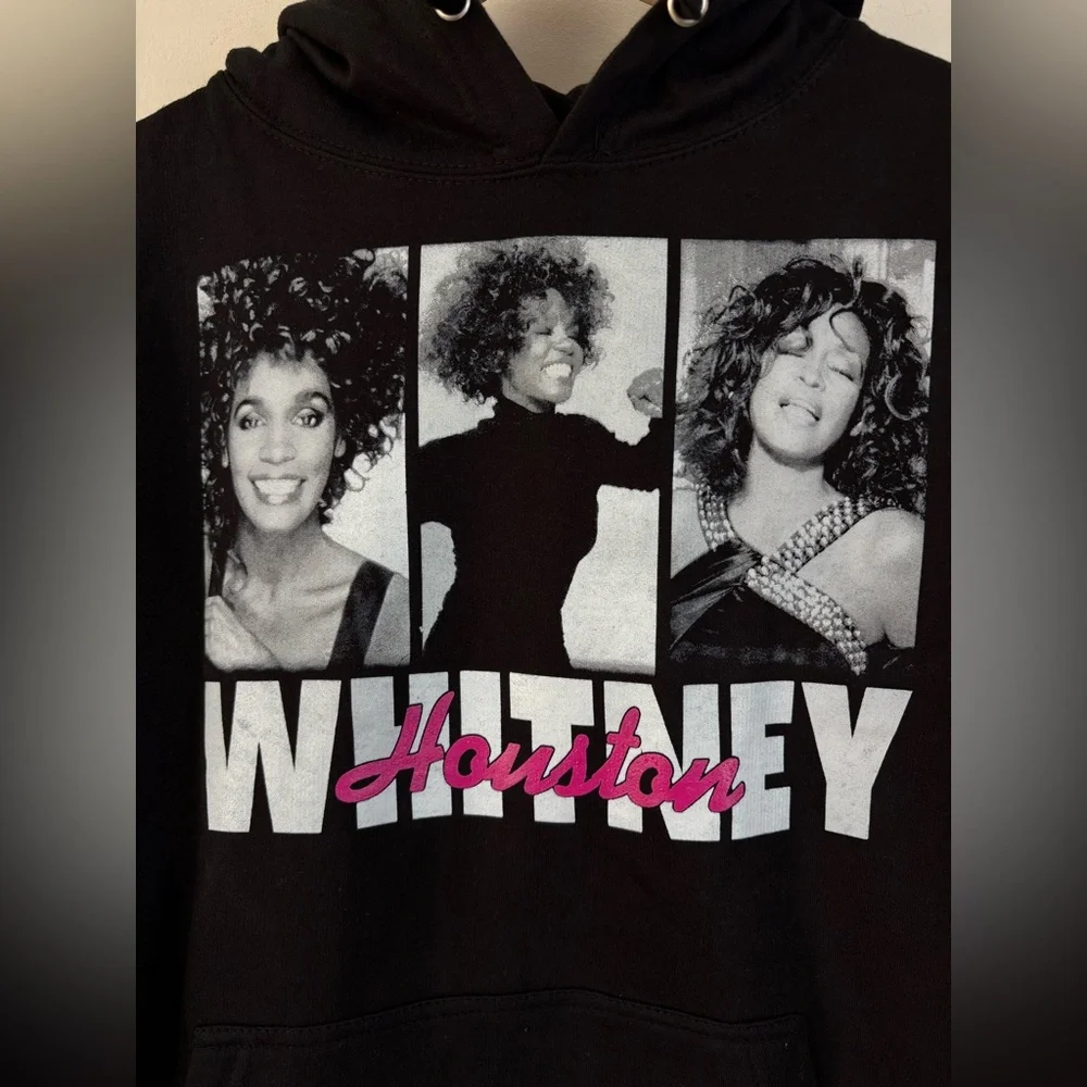 Whitney Houston Graphic Hoodie NWT - Picture 4 of 8